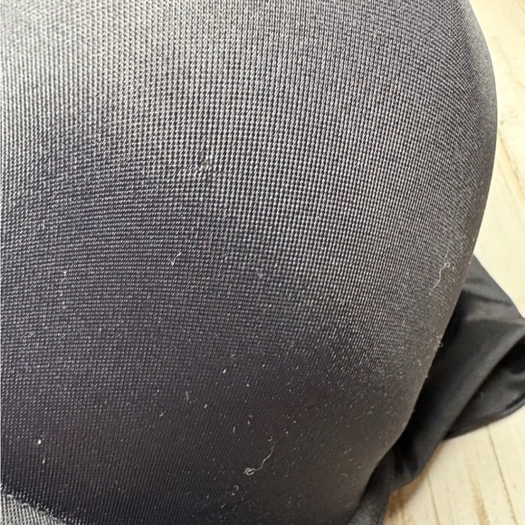 Old Navy Women's Hook & Loop Full-Coverage Underwire Bra Black Size 46DDD NWT - Picture 12 of 16